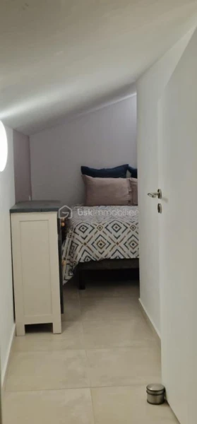 KKcMyOSZMqoTAxQvAzJ2nYhIGUoInE8Cufo1HAS0.jpg