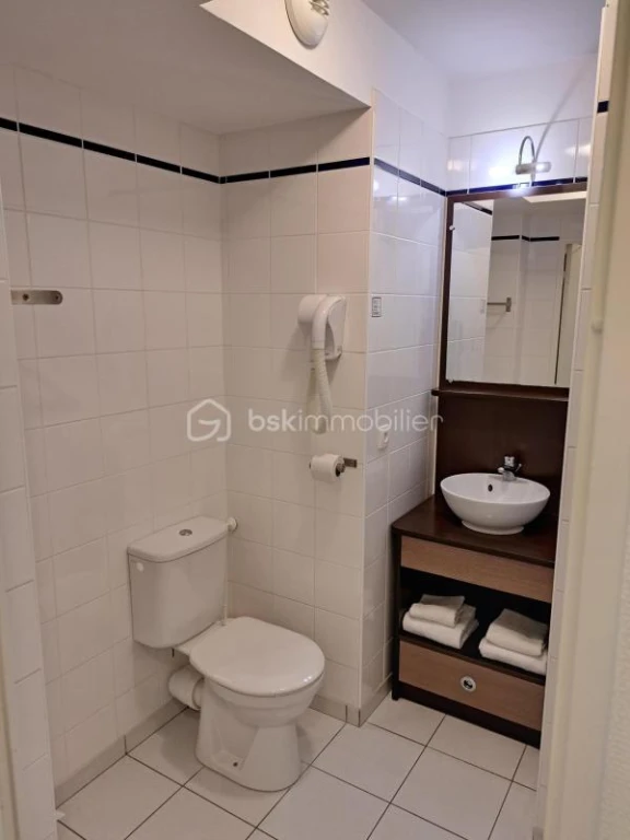 Jpvs2GkLONxoquOrlMCo7kaX1Cjmvzrapq308PqW.jpg