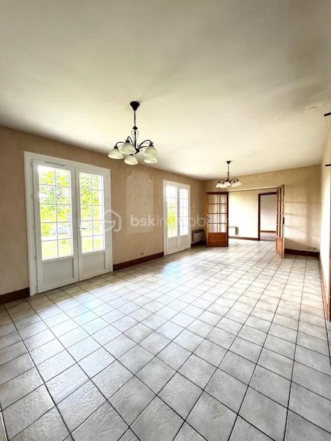 Lu1l7ptFeHQdkXpLnD7ZDJZLRXccZmHxtED1c0L6.jpg