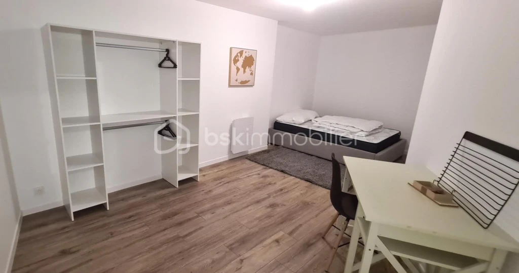 X29abtpI6g3x7SIQJVlmOPVdK2PrUHOClluuAXyF.jpg