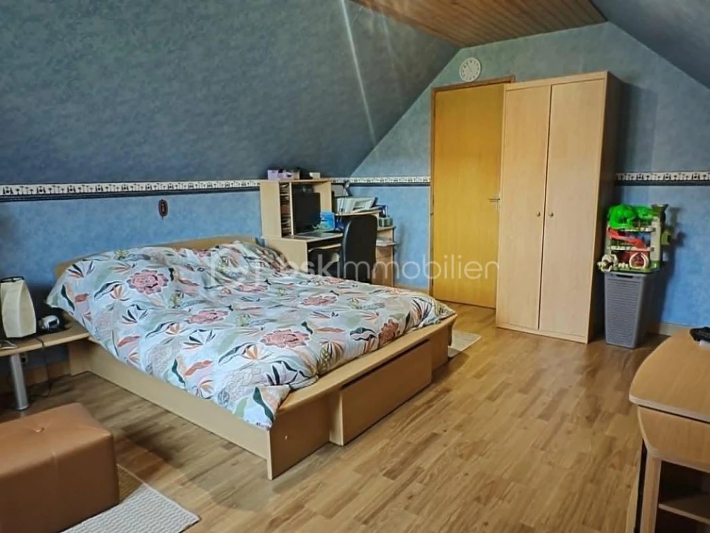 wPvFv1ThrfS3T9U9LyLXCuW6SRpaVy7rEDC3B9X6.jpg
