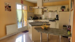 bbjAO27iaUarL9iW30yx3CopQXKzXe4c35Dl3yHe.jpg