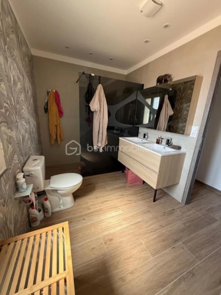 b0zAH3Urdmpvx2mFDS6QAMtookPnEuJEJC1EIqhd.jpg