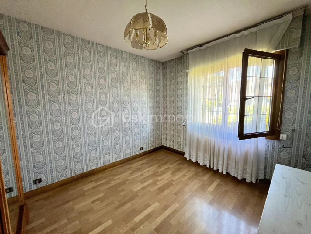 aqJG6nEIzjdLUQv2hsJOfaxhRPX2OkGZ6WXukgHX.jpg