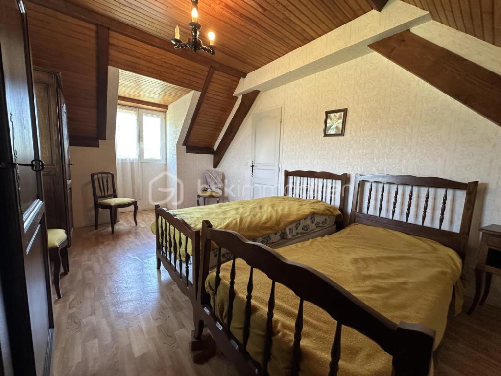 FQMcdTqYa4LpztWQl7Ny5tcvn6sblWL2HRxwu9K4.jpg