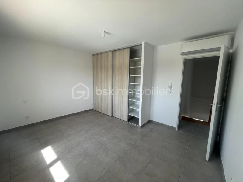Ilb1ypnRMSPKE7pIA4SPZuBERg6p8vF0YzAyCzqj.jpg