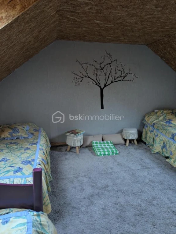eXCGQUmqwljFGSM9y5Fk6u3AIkubM42wP7f4Gzlu.jpg