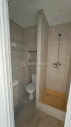 VQdchxMjlQOZihNbzsTJpuFBT774bl8TTLAemefI.jpg