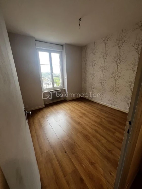 LIIkWz6jImtYajnhVBwbTBUyXWACI6Dus7bOUmhI.jpg