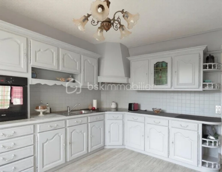 98qxXkfyebiZg5CH1YUJ8x6lvT2D2SyVihPQI3Zw.jpg