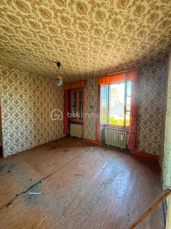 a0eaUPqsmcVxpowedHZHVoQhgLfllJvHT35joSXf.jpg