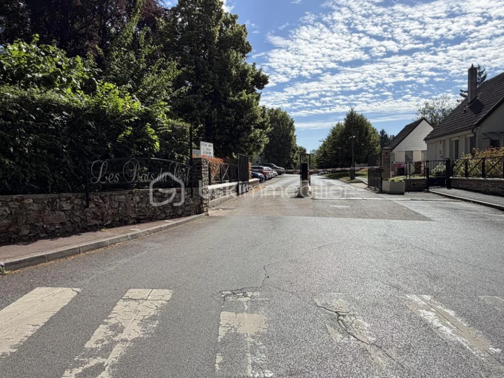 NsKiDQ86O4BwJjtsJRSylK074bw0EEnbcoEkfdZk.jpg
