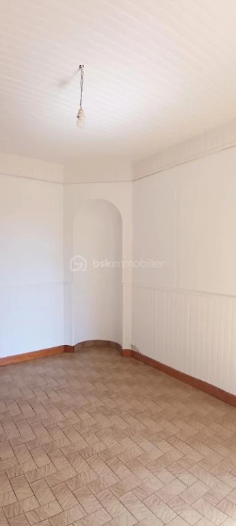 luCGf9UXtuISuLEUror21rdwsUSA6uivmfDGeBvB.jpg