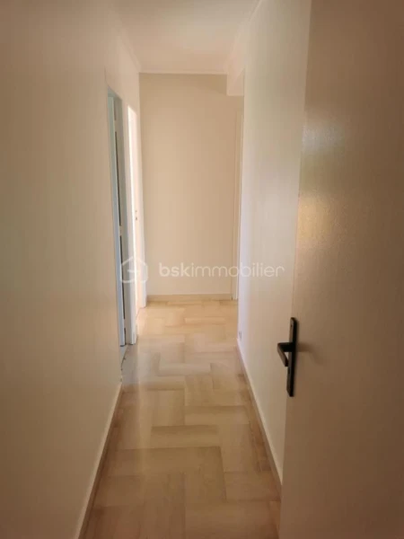 xjkHg9T4lRkEAyHoPxVk33GYTNVCA8IcCS0d8GkC.jpg