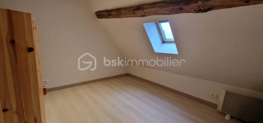 lrype8rSumOQVALIViq788fTteziEjt9W7hh1iOk.jpg