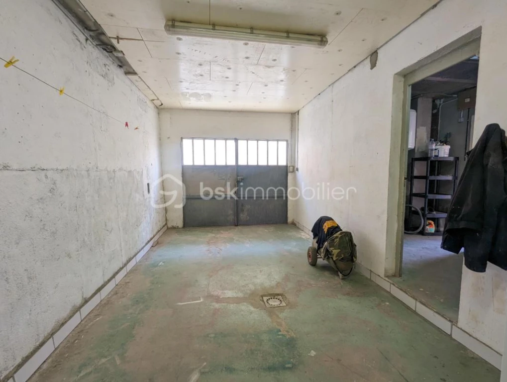 M76OMQaPoDsYcVUzakOcKj501gYF73kfMhaC5NXT.jpg
