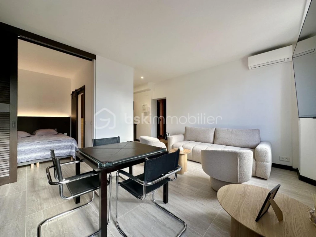 fCRT5NGERfLOpT9WZu242LrTWwJuOCGPH9nyj1Dt.jpg