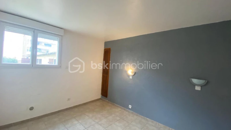 I6p15e3KpAeR2iPSAoSVryeF8RB0ErdmpCa1yWuH.jpg