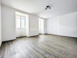 edVOHB8GGZ61mpK08oySTfpm5zaVVVgPThSu0JcH.jpg