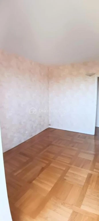 vMwTWvPg3H0f23llWHozl9sq6TBa8nLkYZzB5euP.jpg