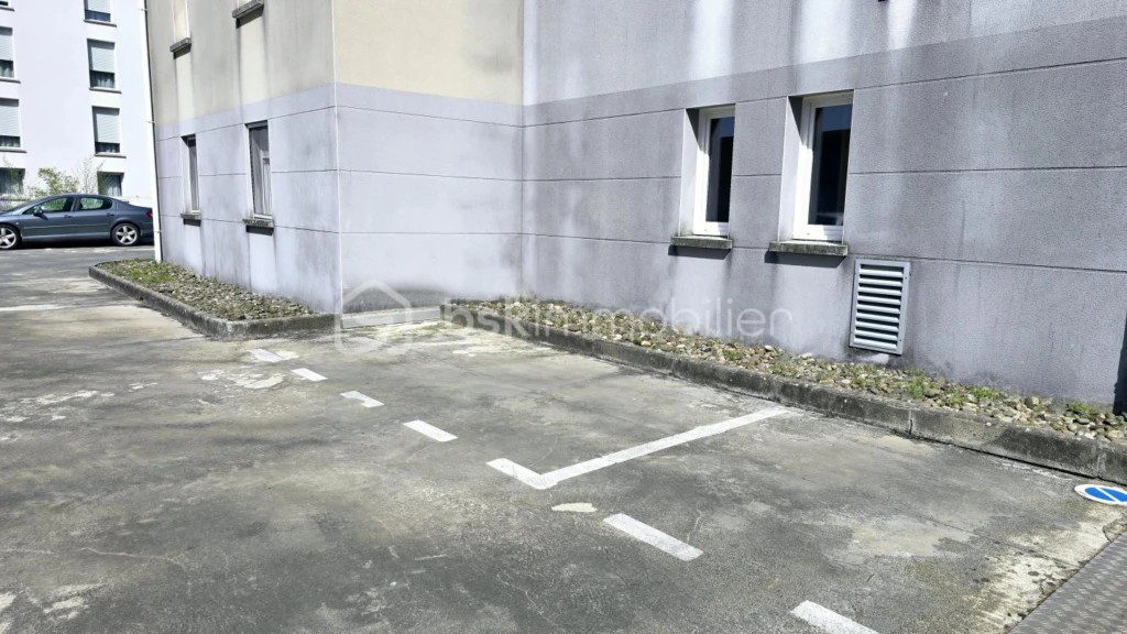 DPXPqRu9KZz0ILZPui8bCbHtI76JAeFBI3MW6Hld.jpg