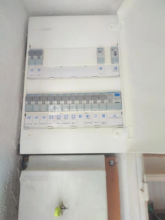 rKP8lHtYOR5okEG5UoHXaNQrQaXzgBmQcGLha08D.jpg