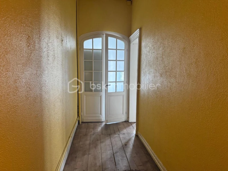 cYtXnCfA6w5x6OIPriGoViABYSyBkBspmQowMxJs.jpg