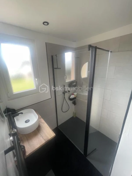 LewjFePhajx7RxpXUSH6pSGiBOytdxOR7NU07Dh6.jpg