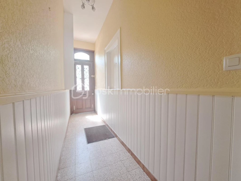 pYTJ8kpybHBCxFmWchfj1fkWi5iiNwmmpAF7fiYT.jpg