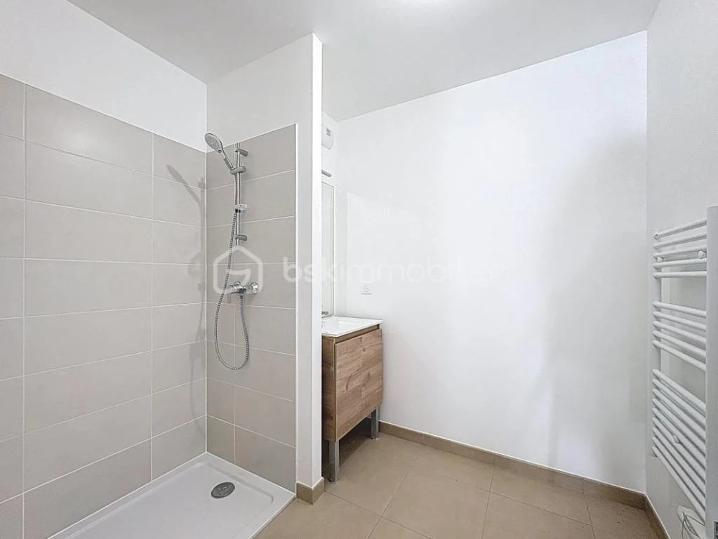 35XloJ2I8xpoiqQrBfd6RM2DA3BuOahiF2b9gGde.jpg
