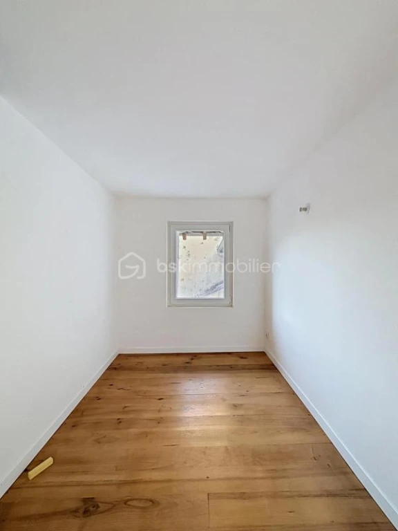 3iFg6oPzogUEhb1jNhOspzGYKlDzB6GcAMir6ZpB.jpg