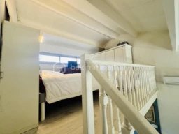 zGvarleJOOI8hbWBdXmuyyQUBeOITs7uLFX5uXUz.jpg
