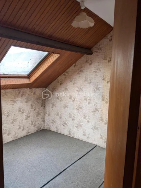 VdulJ79QZroAGS4nR84ZDy1tsOsU8PN1xUkJSBao.jpg