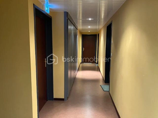 VuBRDAbULrgMV8BJrjZNNJEEAIOd1lZxF37w34rj.jpg
