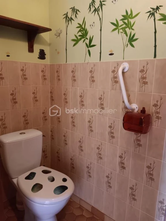 u32DRYM2BIrYWdnWKPIEP1vJbW53Q5alijIItc4y.jpg