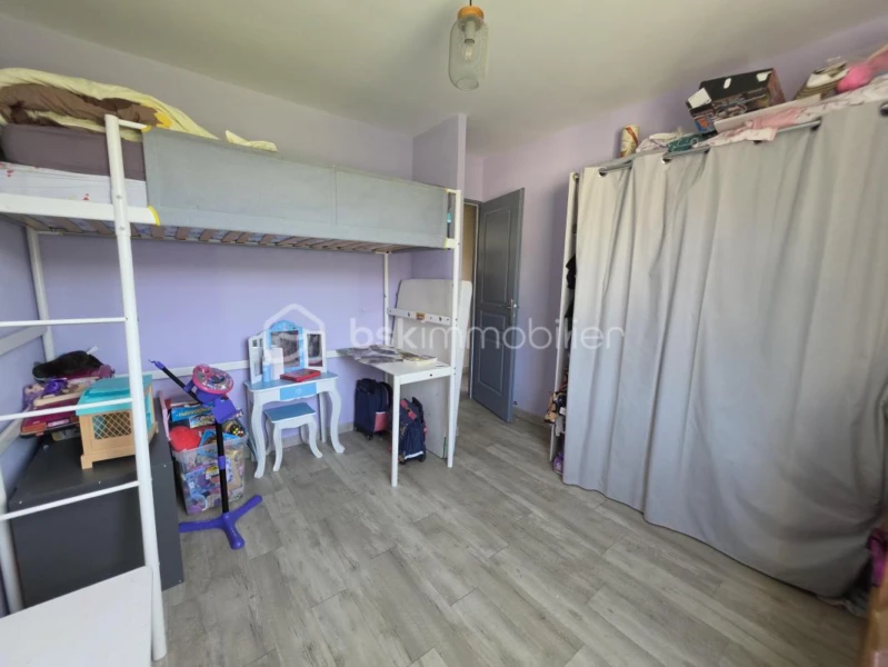dh23Cm6zxAkm7ZANnFrS8cdG5CRvu7rb8x0m9lqE.jpg