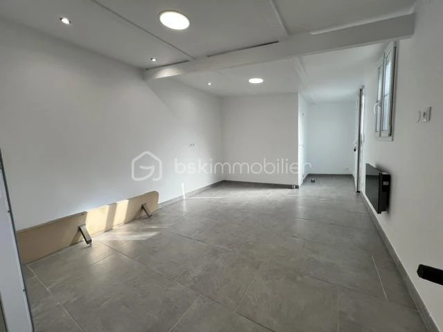 KnwBmF8cDevZkXi0GDxedh8PboMgepdHJjSc7qBw.jpg