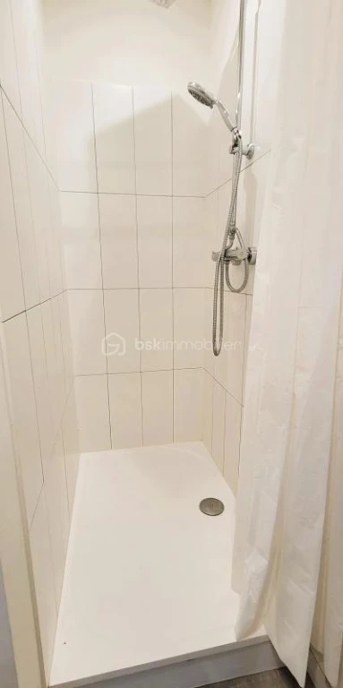 GezMT677g1zOvD5mclXQe2BAXY6OFAQBvm8uvSiR.jpg