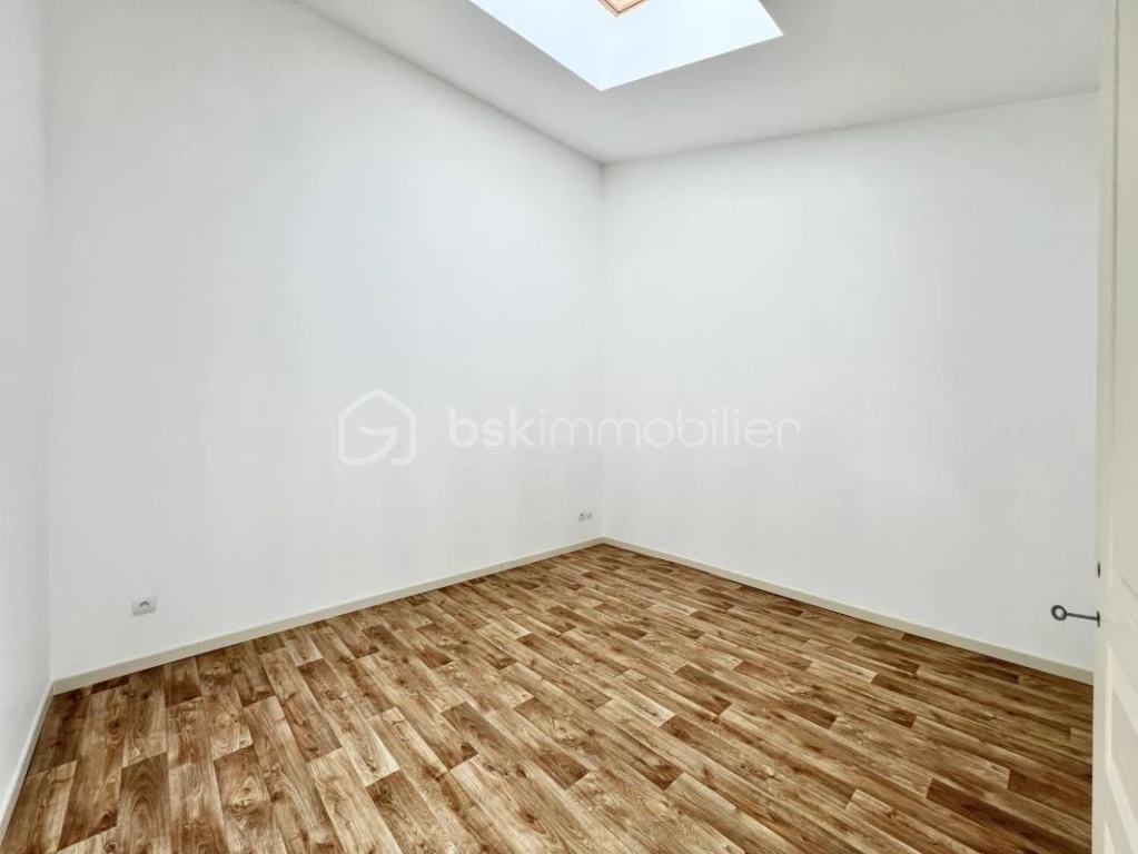 VTcNE0UAmcZPBXhzxfU3d6mtl3W1oTzcukb4Pb3l.jpg