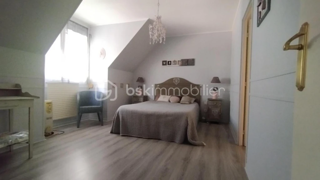 92elpibIW9w24zWQRX3CSNAEo7N1k6uwWQ26hODg.jpg