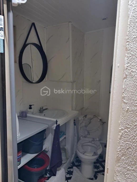 c92pnSVQKA4g8c6zGJtihWXkMLJKonPjtczVukI2.jpg