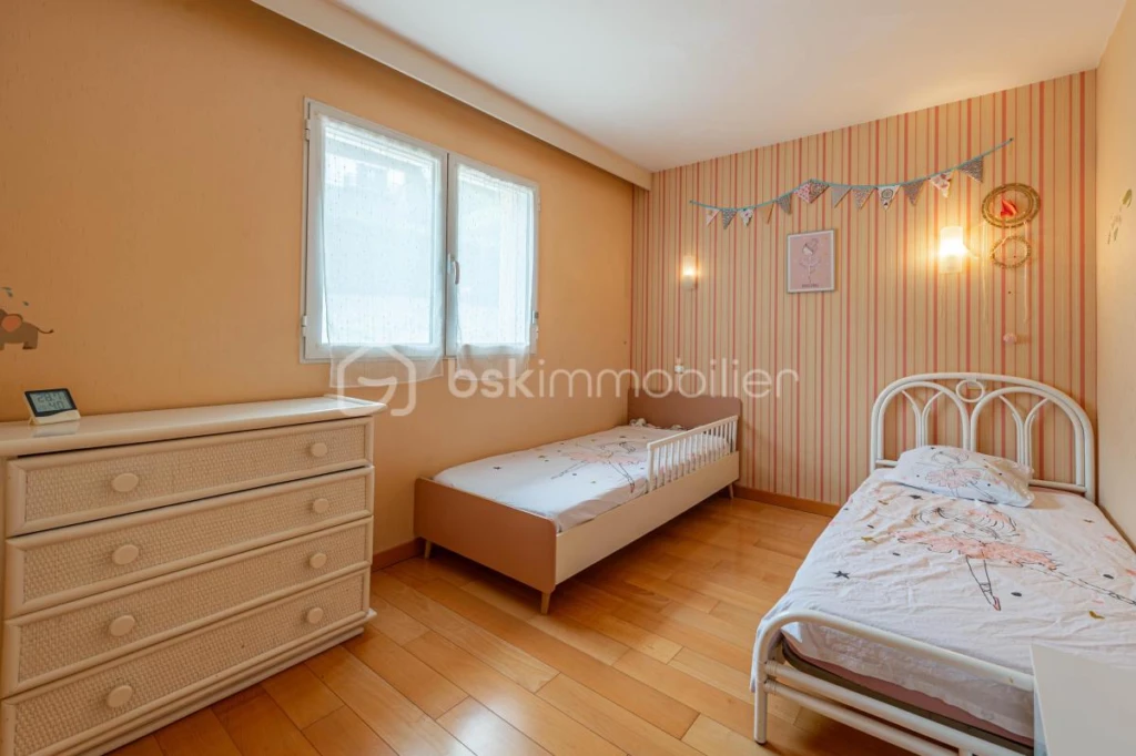 mgCsRGP78duhTPKV2NAbT8DEi281ehWJoZ6Dh3E8.jpg