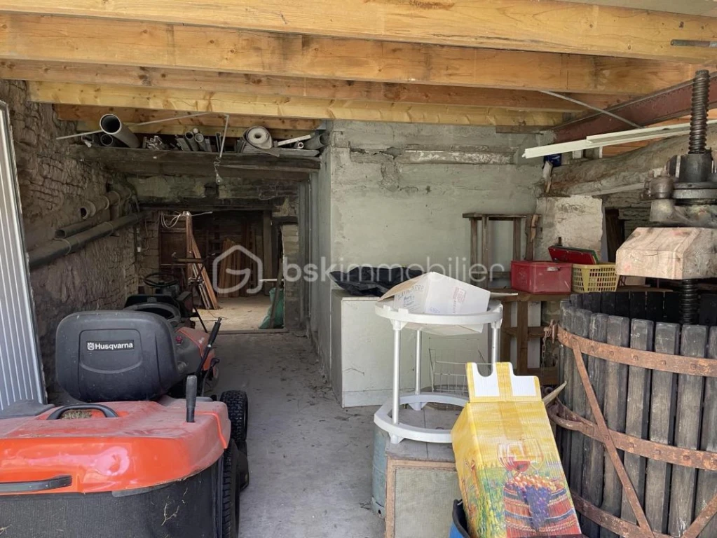 73lVy489vUBofw7ocKpvBAtSEszy8kPKQu2ABSFm.jpg