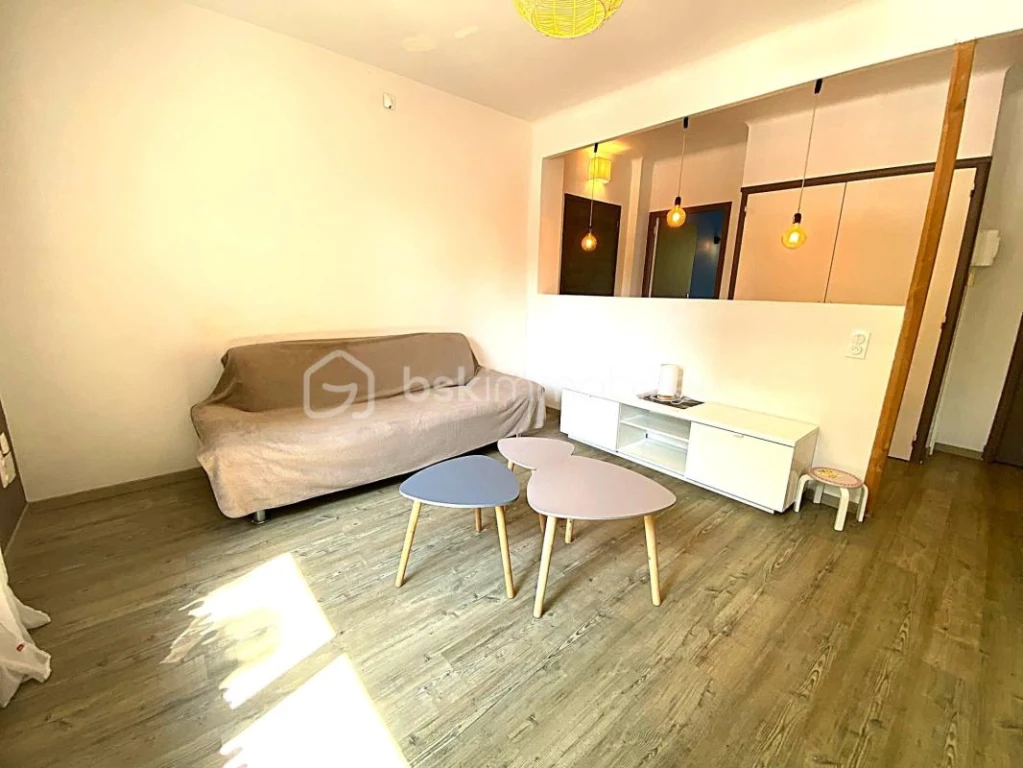 VjEywbcK45hA3dr7VUAXqDAelfjYr1ClCteZvn86.jpg