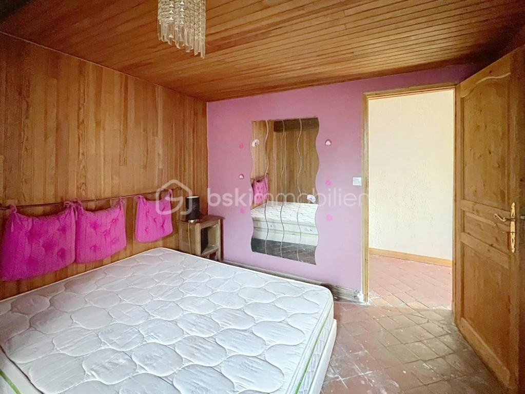 SQ8EkzGhMbQrLlbLCE4v9t0HyxRab372x9SjP5eH.jpg
