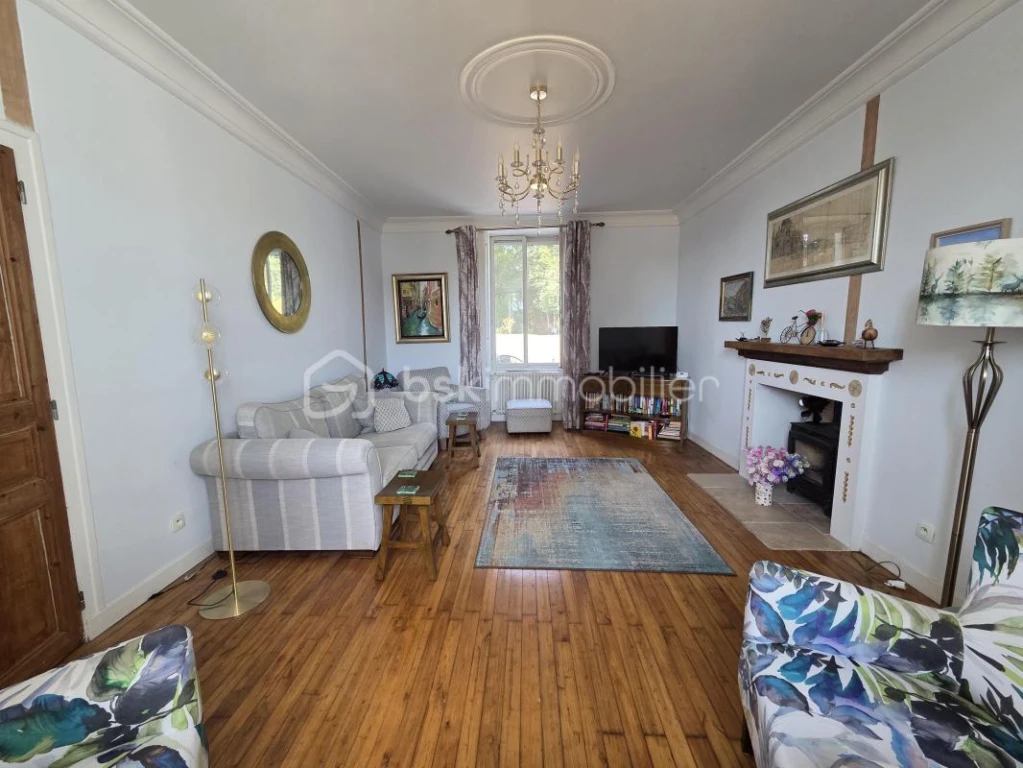 bAuJuAd1zaLPddOX9NnE12DOJBp44CSjVXSpnhLL.jpg
