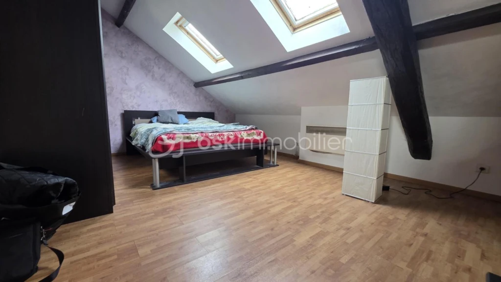 JFTBGEMbfJsGt3LMGKqTLscldRIGuHt8yvlQWtFf.jpg