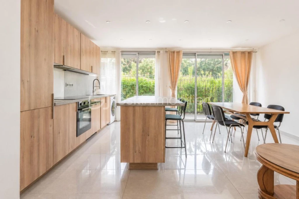 63dR1iDfh1Pvo0QjizSlYuypojtnnia3daARat8F.jpg