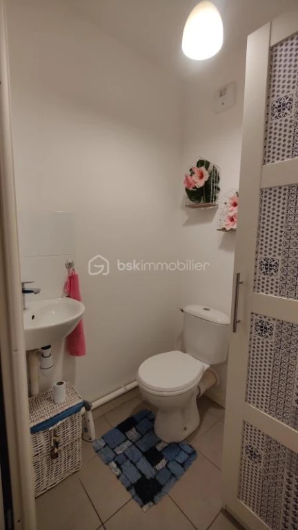 Pg8mmbdRm3MrryfWD7mqtCONbUBQkfJZW7x1zoK8.jpg