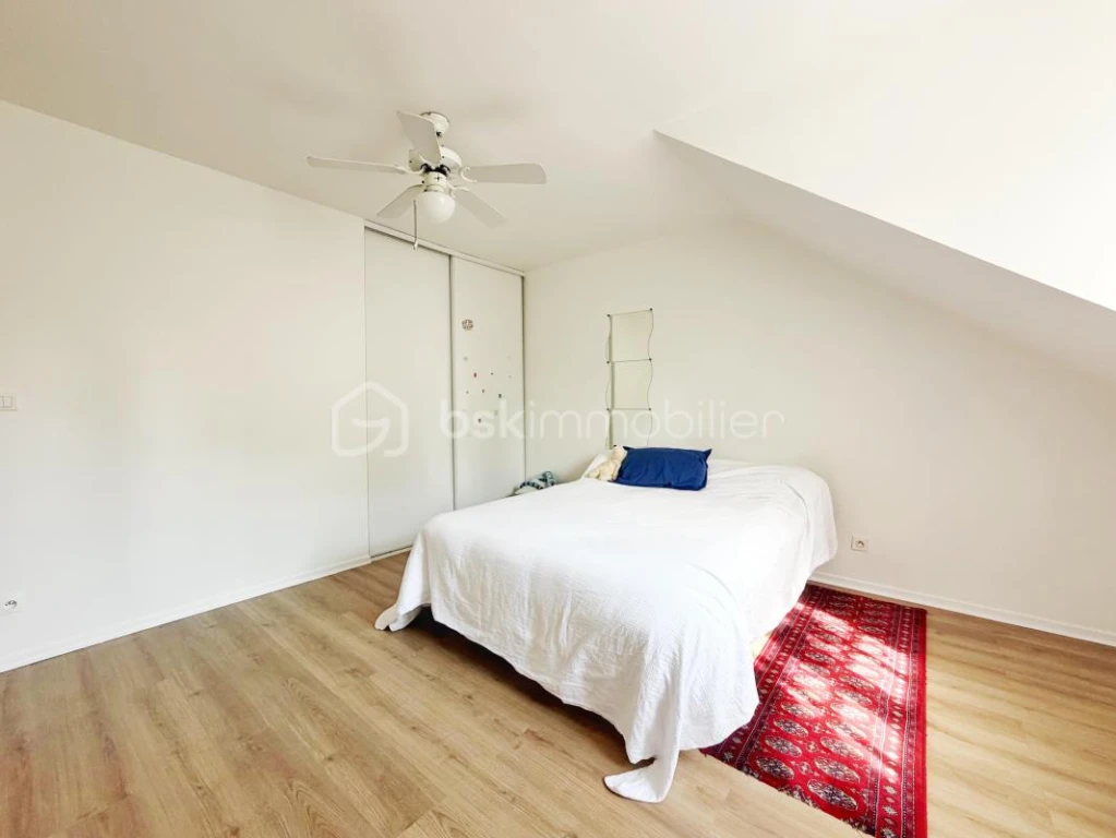 eyOI9RDGrqxcLO26qfF5KOixDUagbnz9lPAo0ajl.jpg